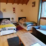 La Grange Du Paris Bed & Breakfast Loisieux
